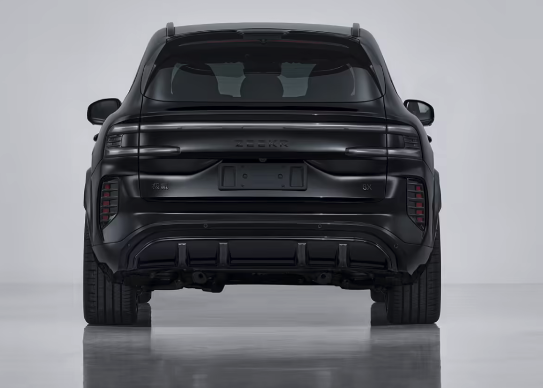 运动感拉满！极氪8X新版本现身工信部申报 上半年正式上市